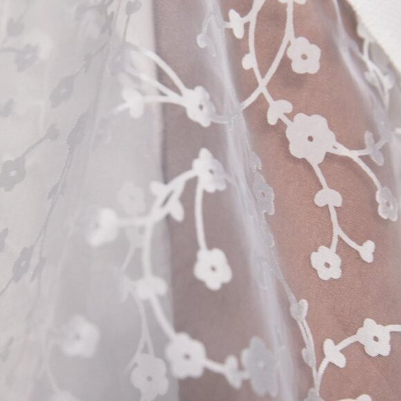 EUC Zara white sweatshirt top w/ sheer floral print sleeves, XS - Picture 15 of 16